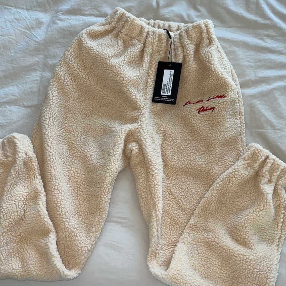 Cream jogger size S and M